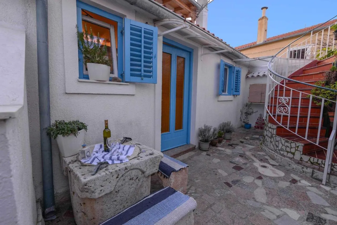 Apartments By The Sea Veli Losinj, Losinj - 7959 Croazia